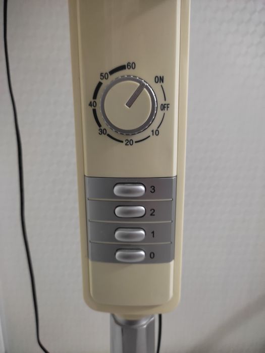 Напольный вентилятор Elenberg