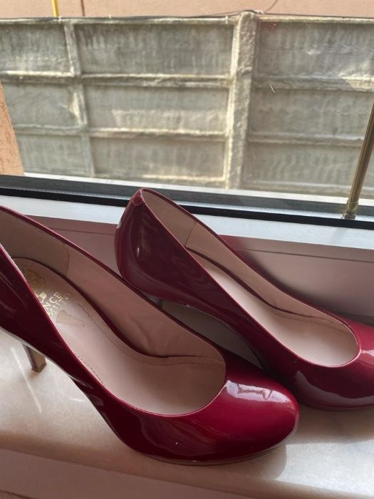 Pantofi cu toc Vince Camuto, confortabili, cu platforma, 38.5