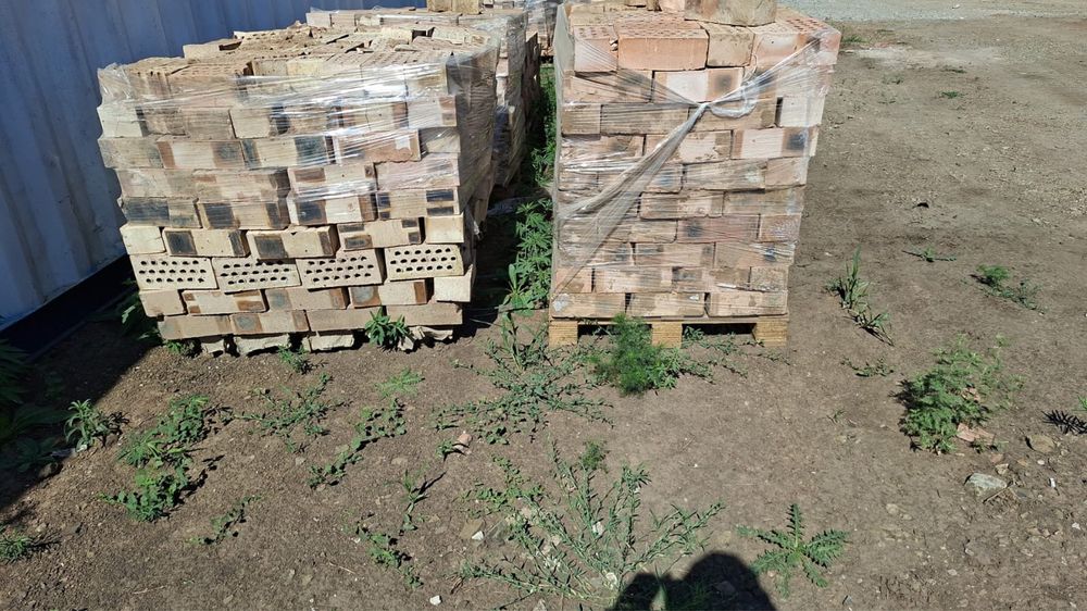 Продам строительные материалы, кирпичи