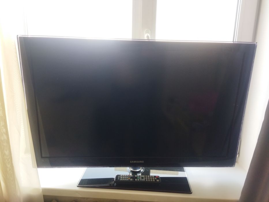 Телевизор Самсунг