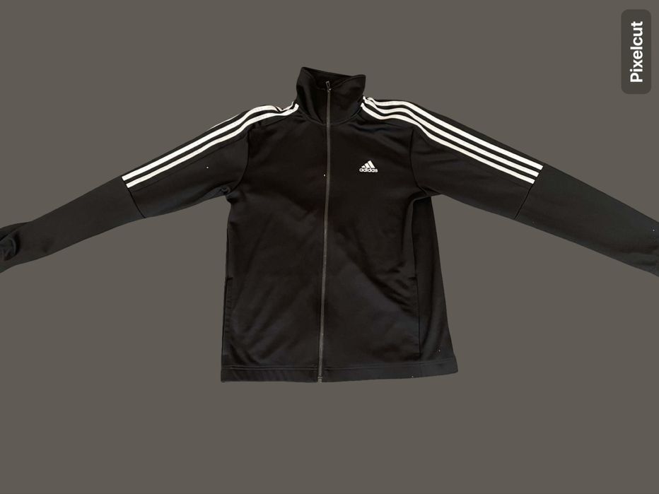 Дрехи Adidas и Nike