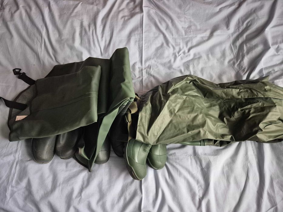 Vand Haine Pompieri De Serviciu, Interventie si Pirotehnic.