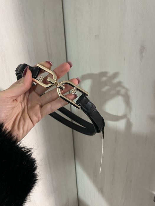 Черен кожен колан Furla