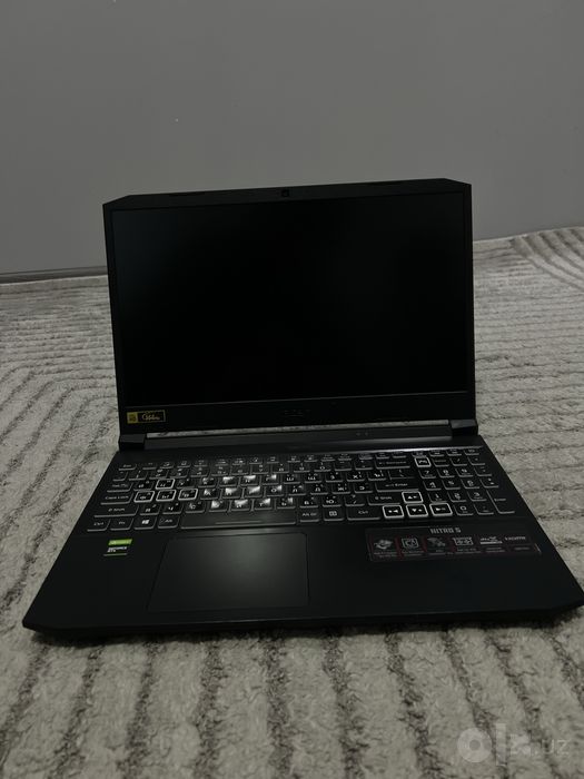 Acer nitro 5 noutbuk sotiladi