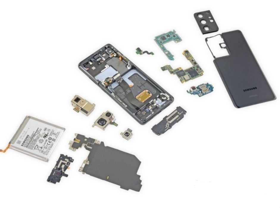 Samsung Galaxy S21 Ultra на части