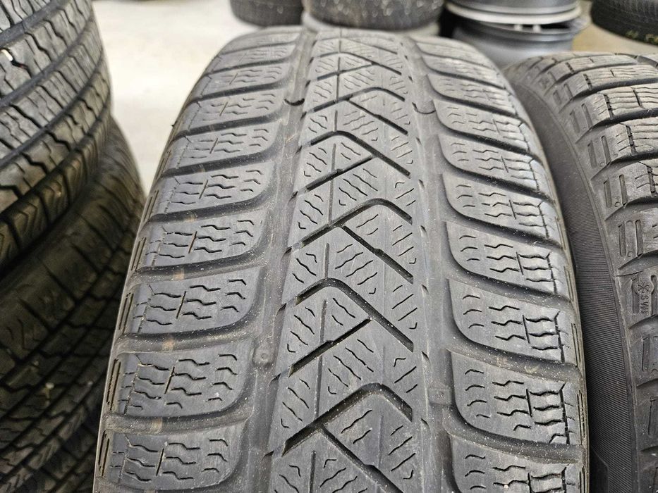 4 Anvelope IARNA 215.60.16 'Pirelli' [dot 2024] ; stare buna