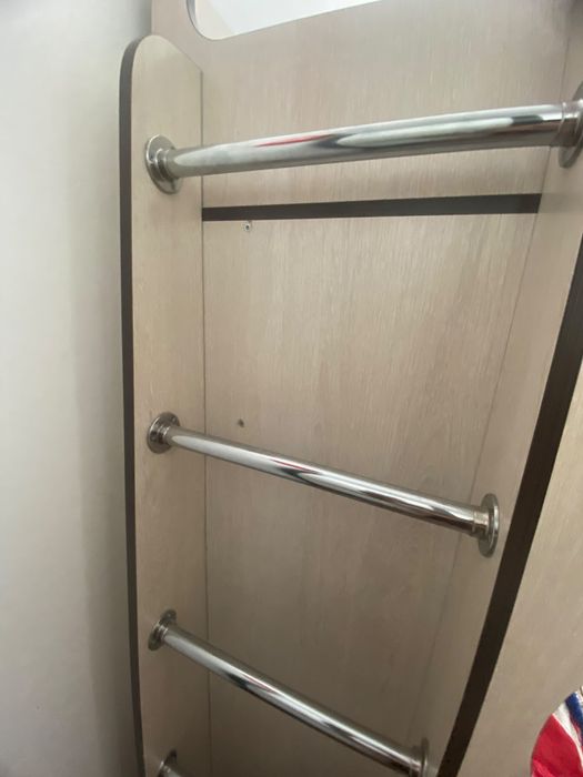 Продажа двухъярусной кровати
