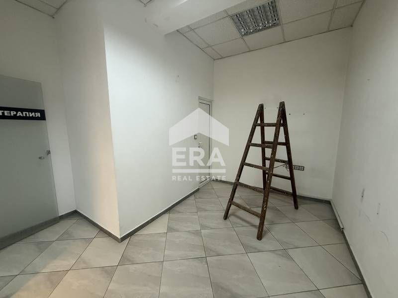 Търговско помещение/студио в жк ЛК Тракия град Варна