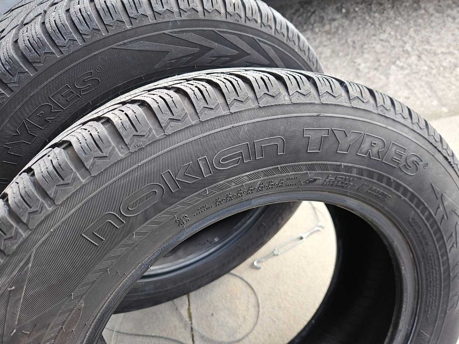 2бр. 225/65 17 зимни гуми NOKIAN 6-6.5mm SUV