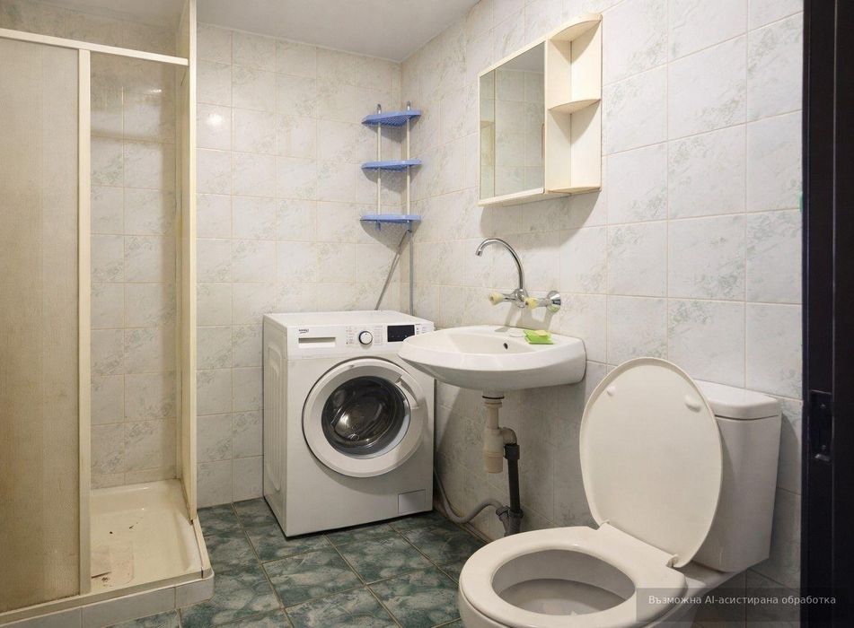Тристаен за продажба в ж.к Люлин 10