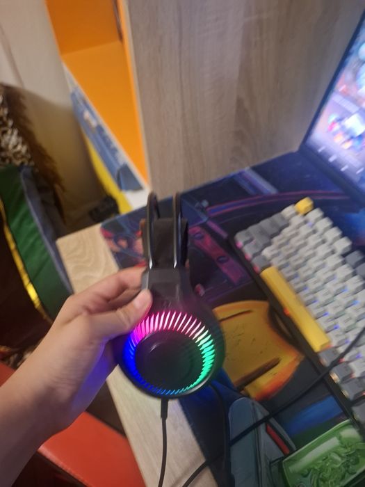 Наушнки и игровая мышь