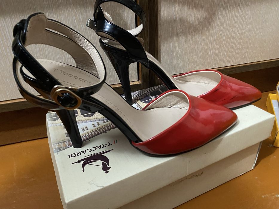 Туфли, босоножки