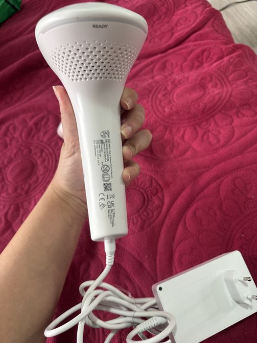 Vand aparat de epilate definitiva Philips Lumea