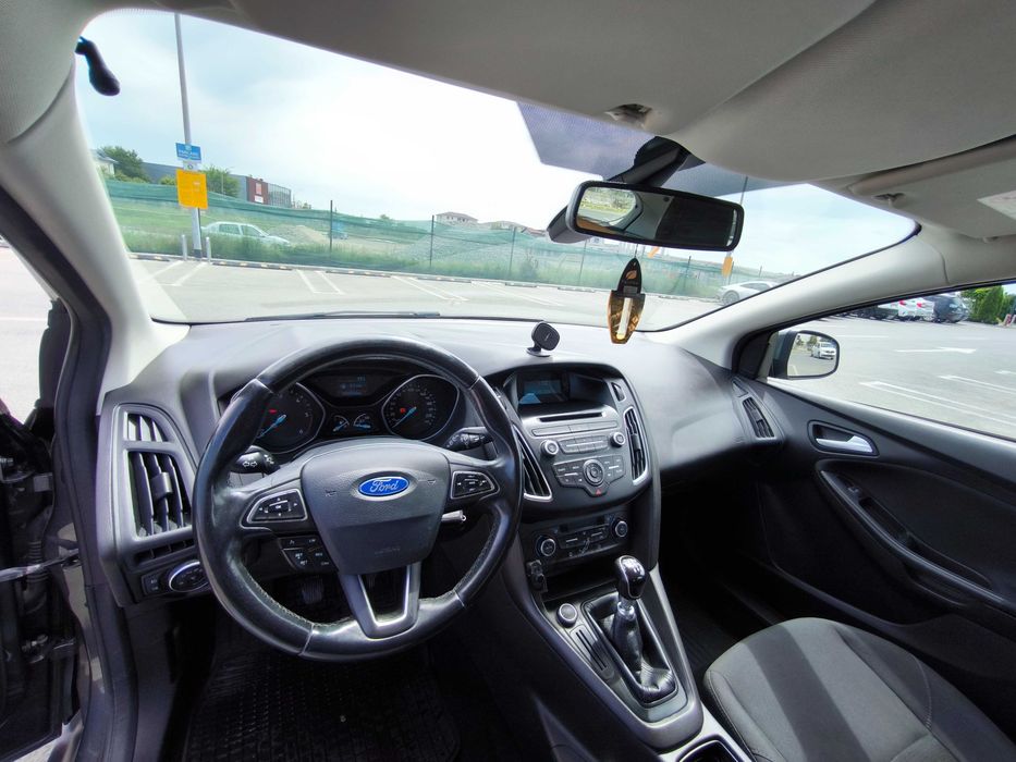 FORD Focus 2016 — imagine 5