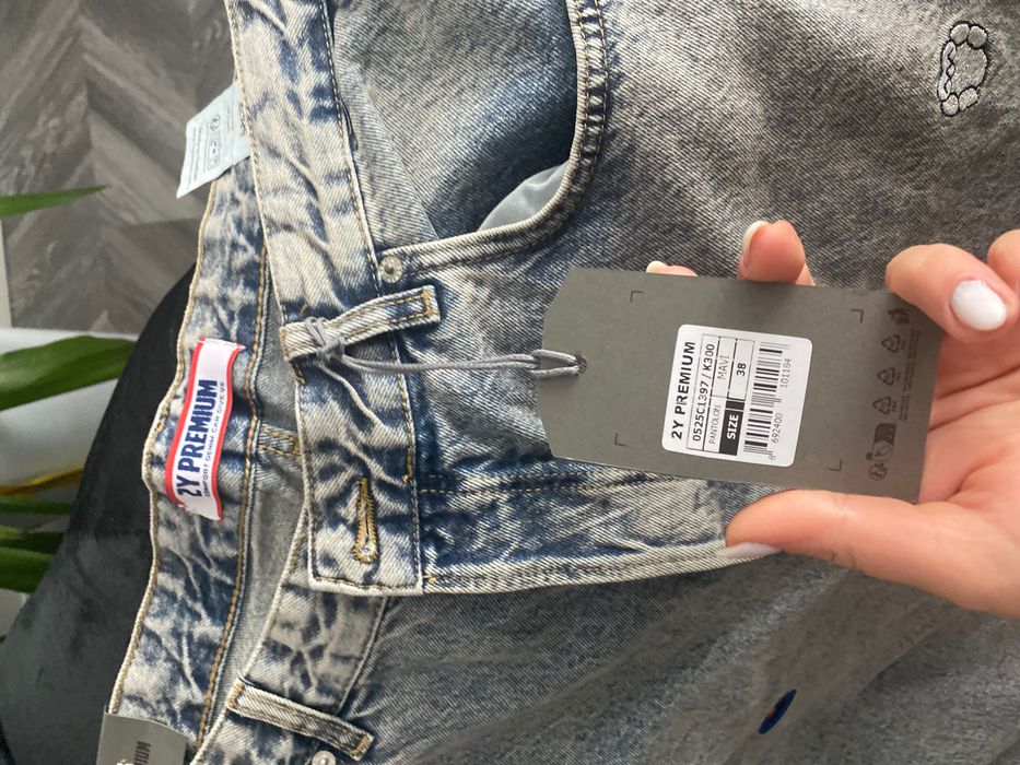 Мъжки дънки,Нови