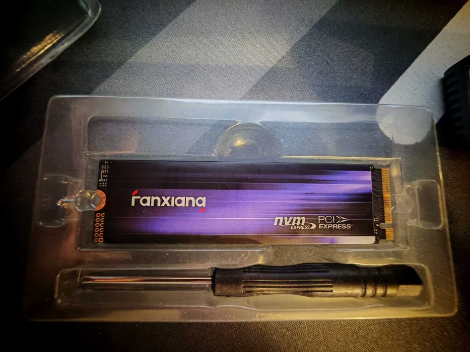 Диск Fanxiang S880 2TB PCIe Gen4 NVMe SSD 7300 MB/s.