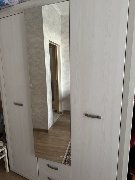 Кровать двухспальный шкаф