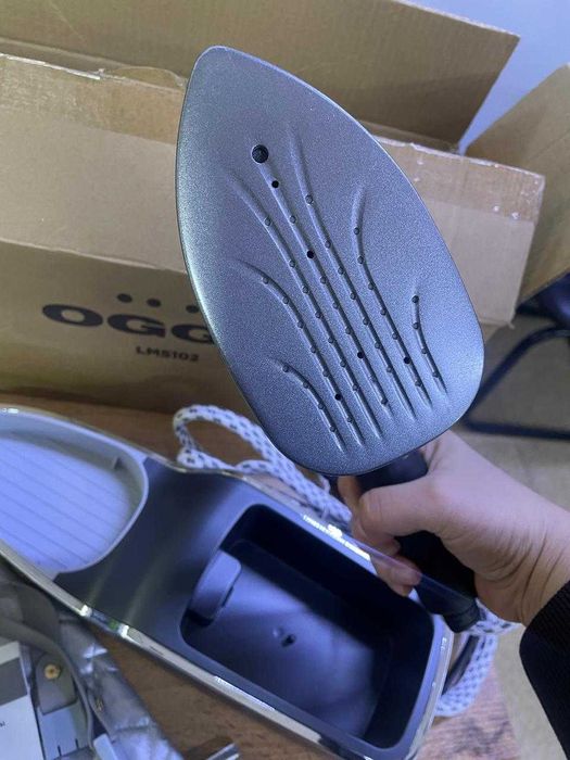 Срочно продам Утюг-отпариватель