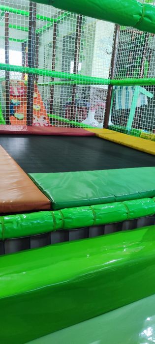 Midulare loc de joaca