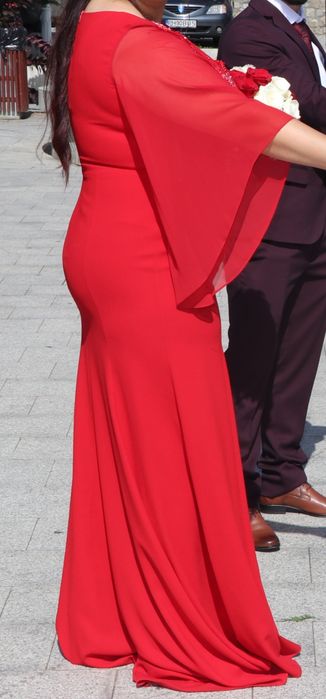 Rochie din voal foarte usoara si comoda.