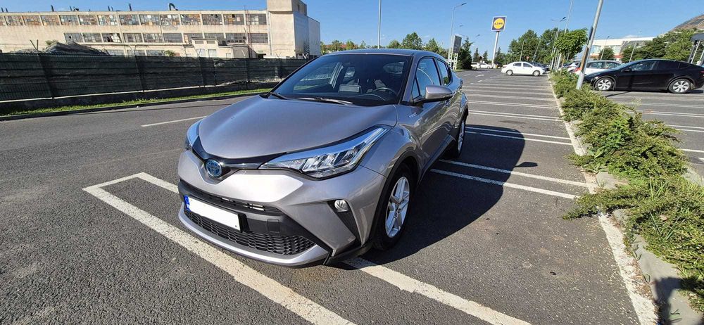 TOYOTA C-HR 2021