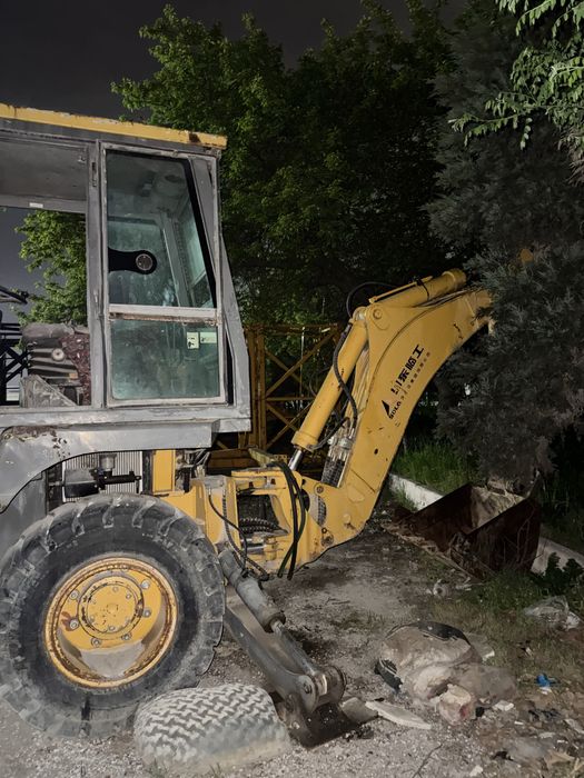 Ekskavator ( Srochniy Narxda)