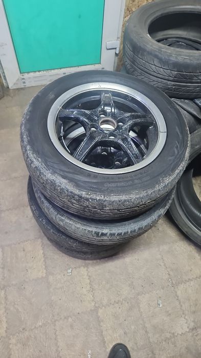 Продам комплект диски с резиной