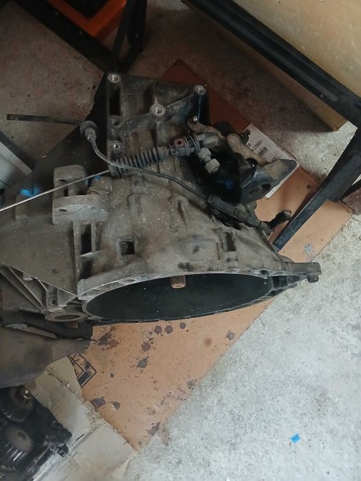 Скоростна кутия за волво с40-2 В-50 за двигател 2.0-136 к.с.2004-2012