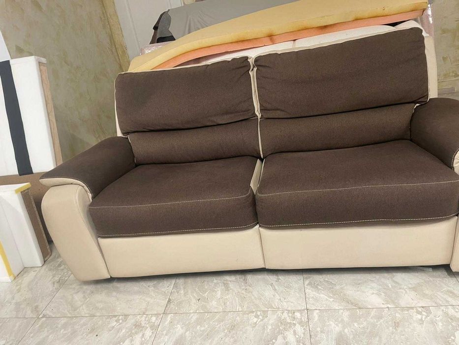 De  vânzare canapea rabatabil cu sistem electric