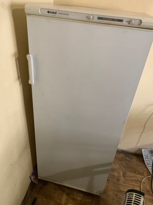 Фризер indesir работещ