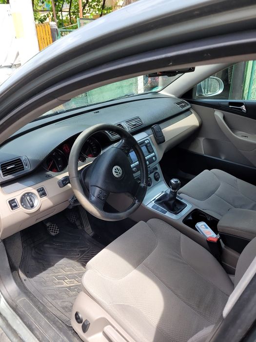 Volkswagen Passat b6 2.0 tdi