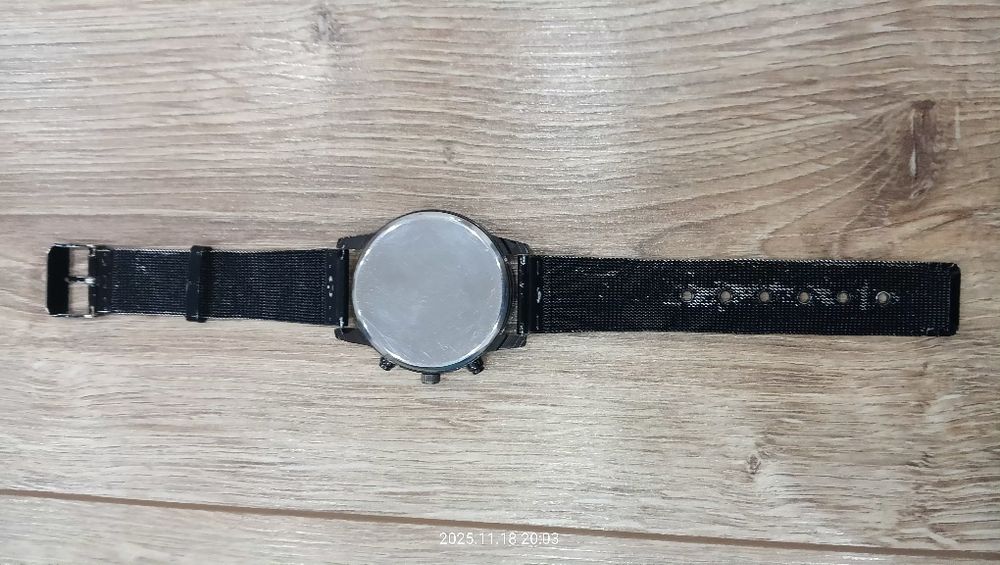 Часы GENEVA    .