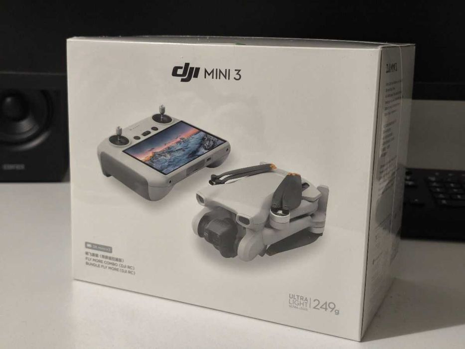 DJI Mini 3 Fly More Combo, RC2 Nou Sigilat!