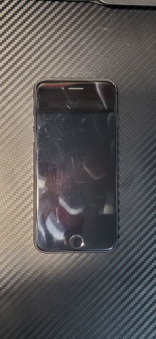 IPhone 8 чёрный, в хорошем состояний