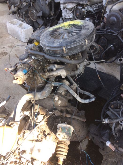 Матор Опел Вектра 1,8 корбиратор