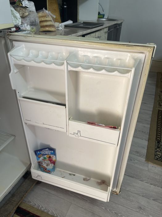 Продам холодильник БИРЮСА