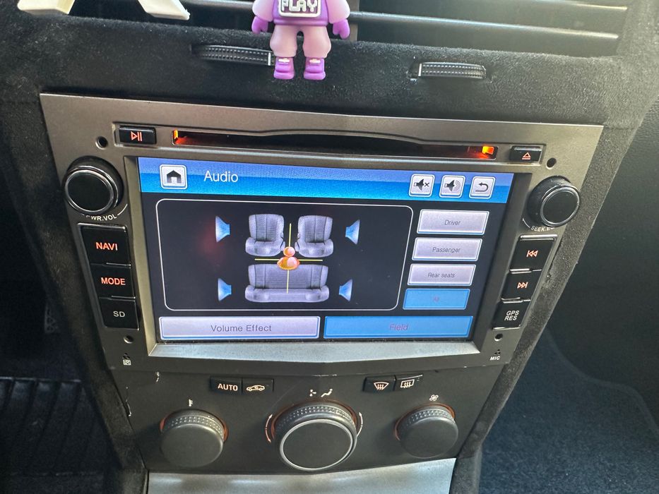 Продавам мултимедия