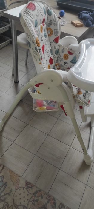 Детско столче за хранене до 15кг Lorelli Dulce