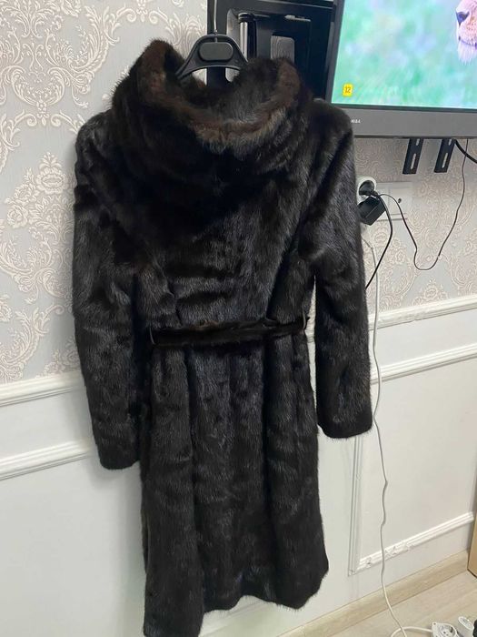 Продается норковая шуба