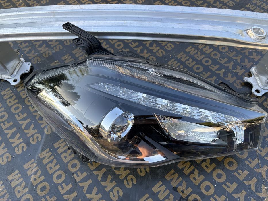 Фар Сузуки СХ4/Suzuki SX4 S-Cross