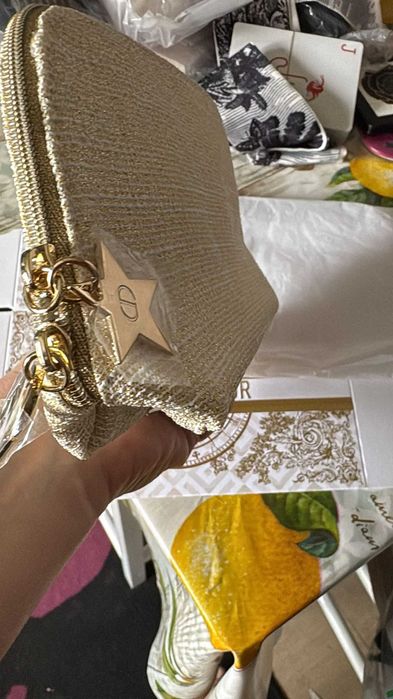 Geanta de cosmetice,editie limitata Dior Gold