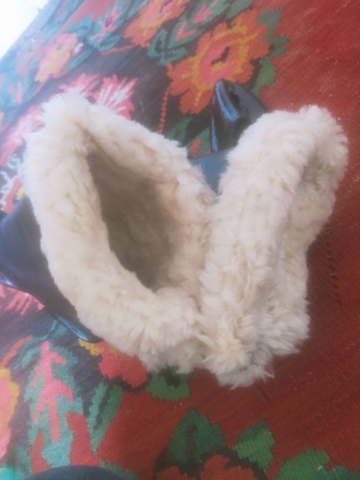 Мәси галошпен жана