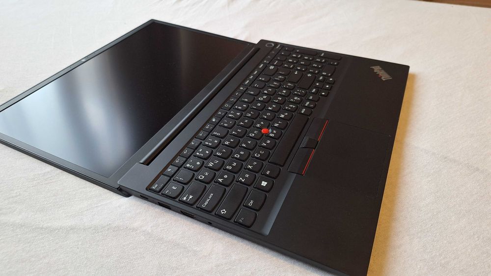Laptop Lenovo ThinkPad E15 Gen2, Type 20T8