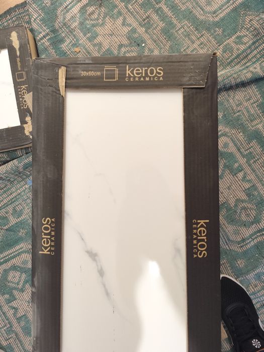 Плочки Мромор гланц 30/60