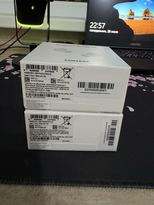 Продам наушники Samsung galaxy buds FE