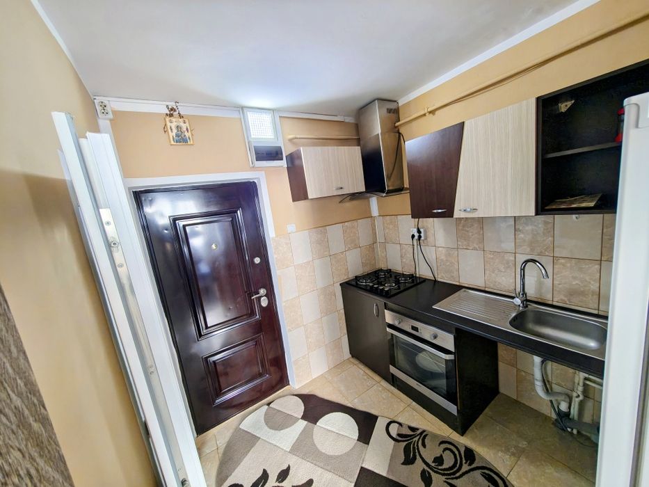 Închiriez/Vând Garsonieră