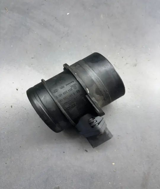 Debitmetru aer Volkswagen VW Golf 2003 2.0 MT (115 hp)