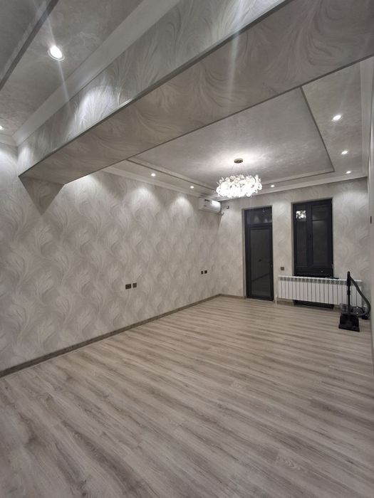 Qarshi shahridan 2 xonali uy sotiladi 3-mitti tuman