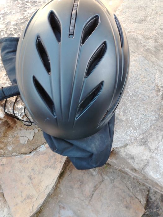 Каски giro за скутер,велосипед М. Лразмер