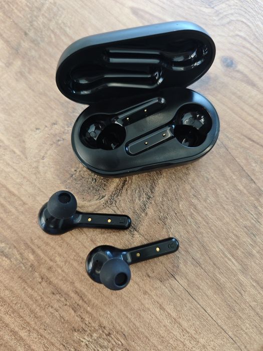 Слушалки тапи хендсфри moto buds 085